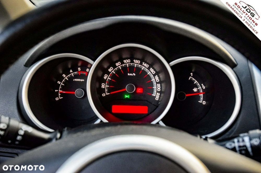 Kia Venga 1.4 CRDi 90 ISG Edition 7 - 22