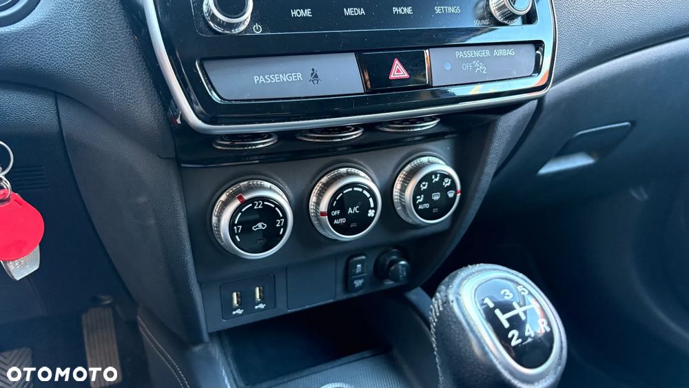 Mitsubishi ASX 2.0 Inform - 31