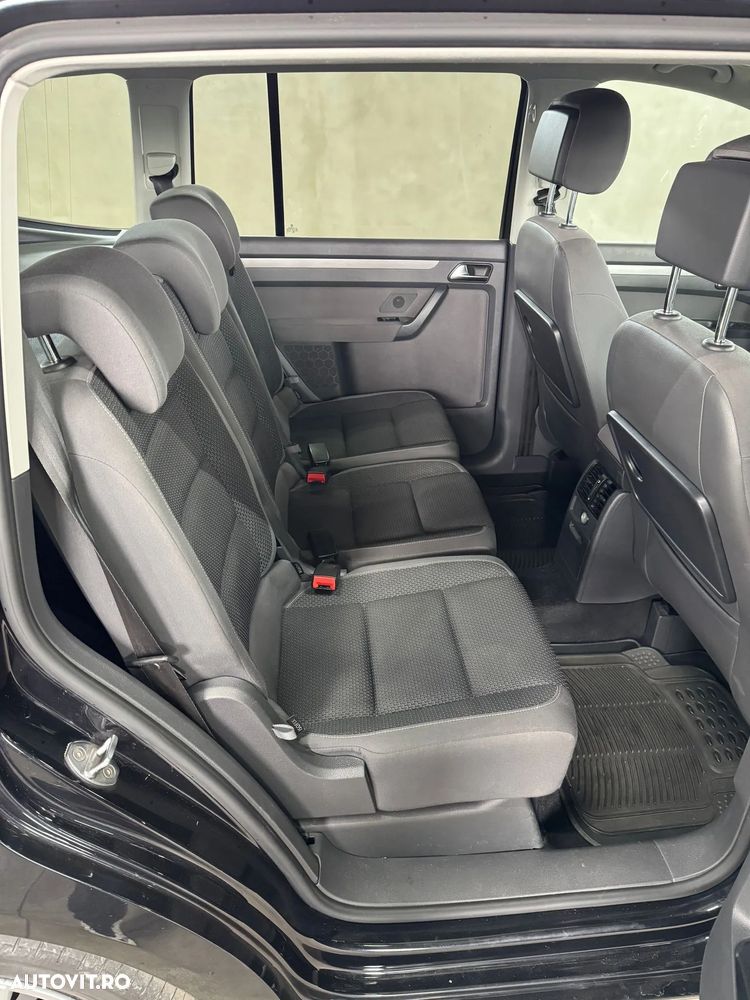Volkswagen Touran 1.6 TDI BlueMotion Technology Comfortline - 13