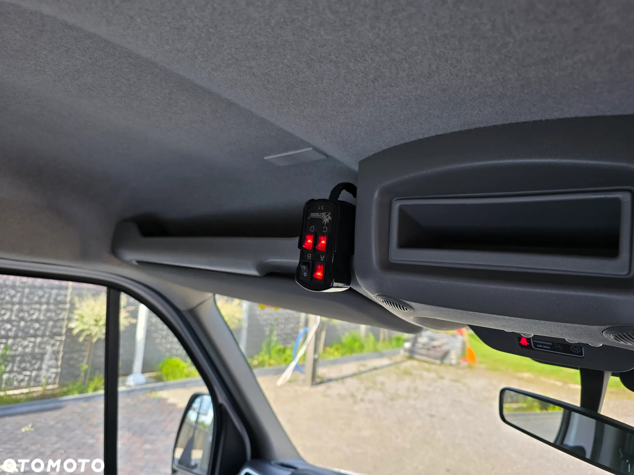 Renault MASTER 2,3 165 KM LAWETA POMOC DROGOWA LEDY TEMPOMAT - 38