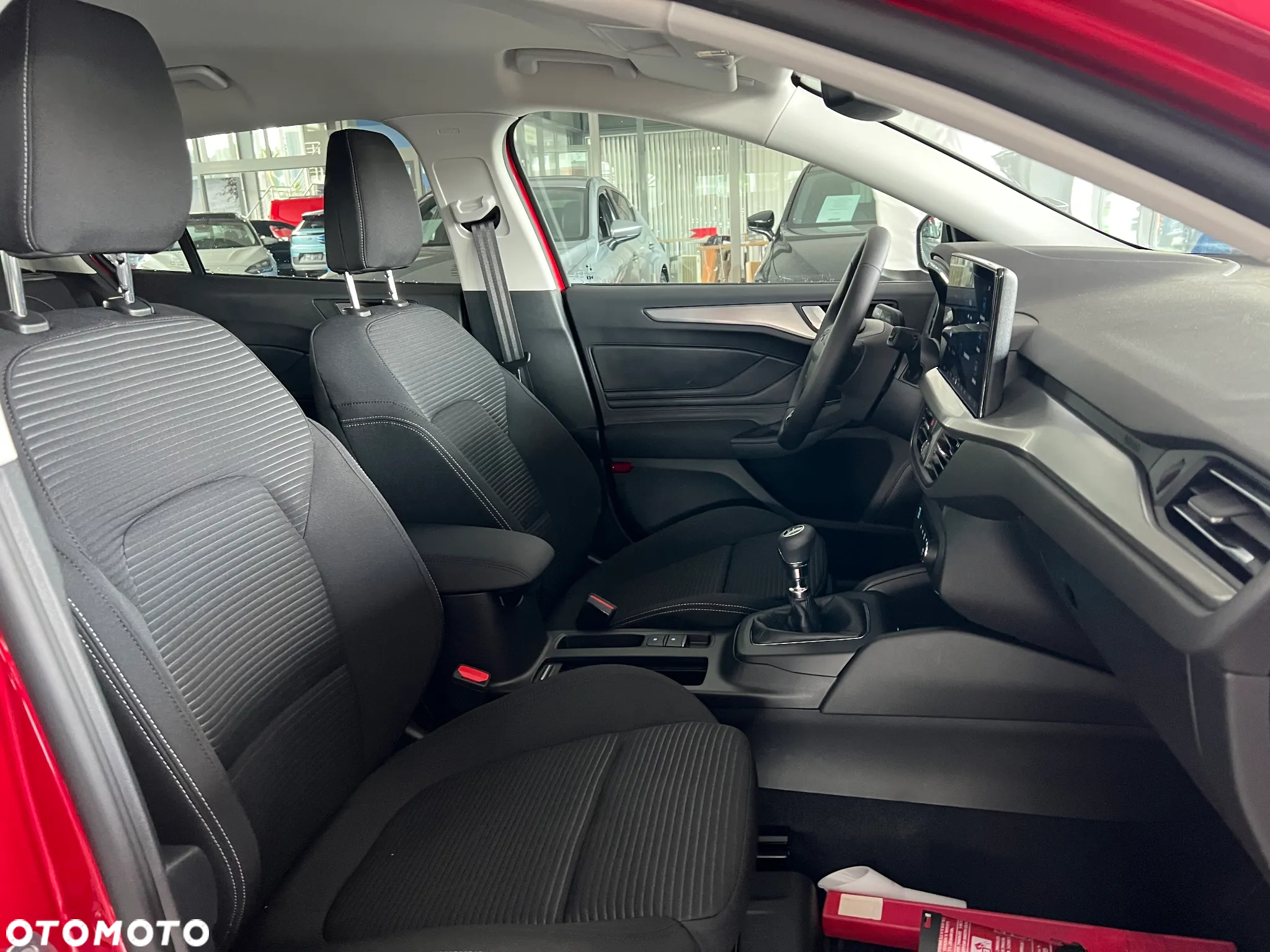 Ford Focus 1.0 EcoBoost Titanium Style - 37