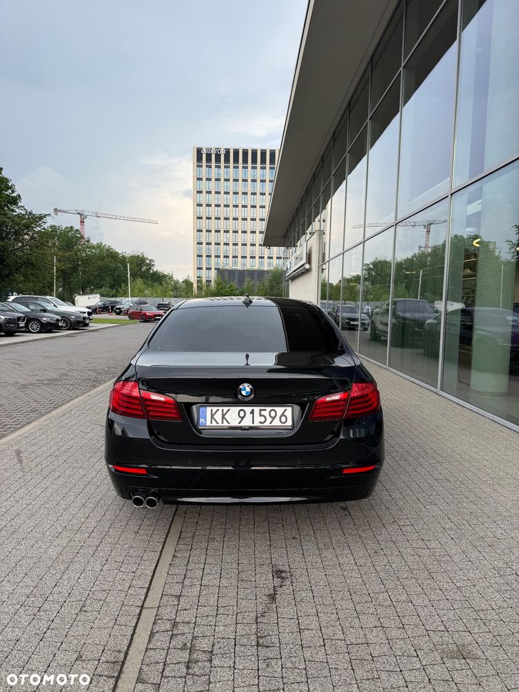 BMW Seria 5 520d - 8