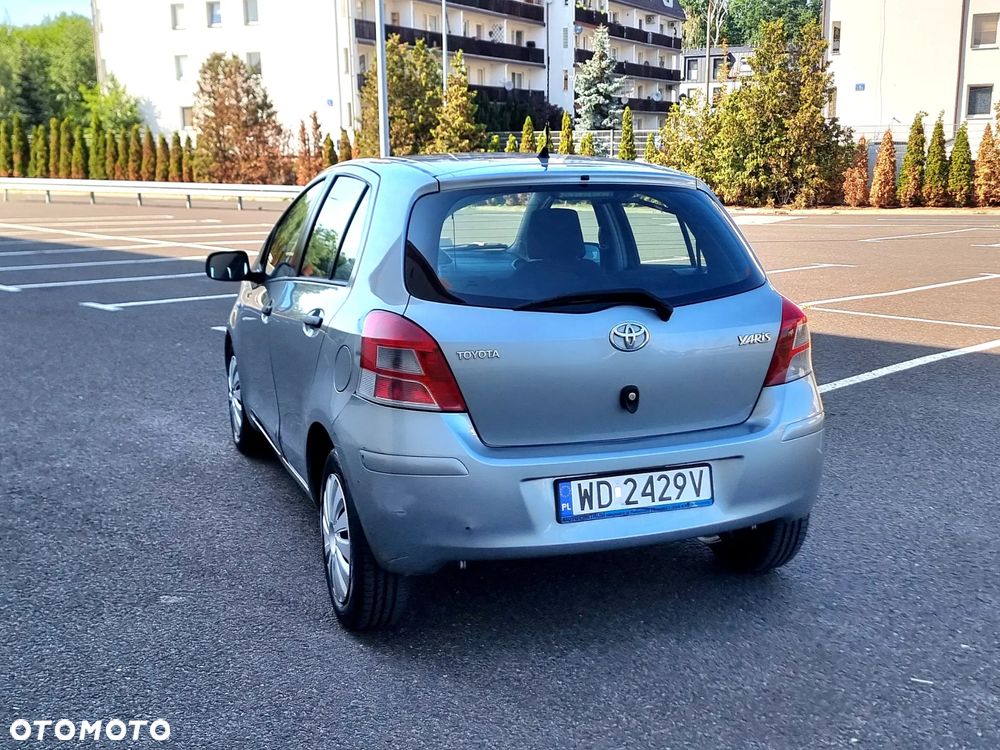 Toyota Yaris 1.0 Entry - 18