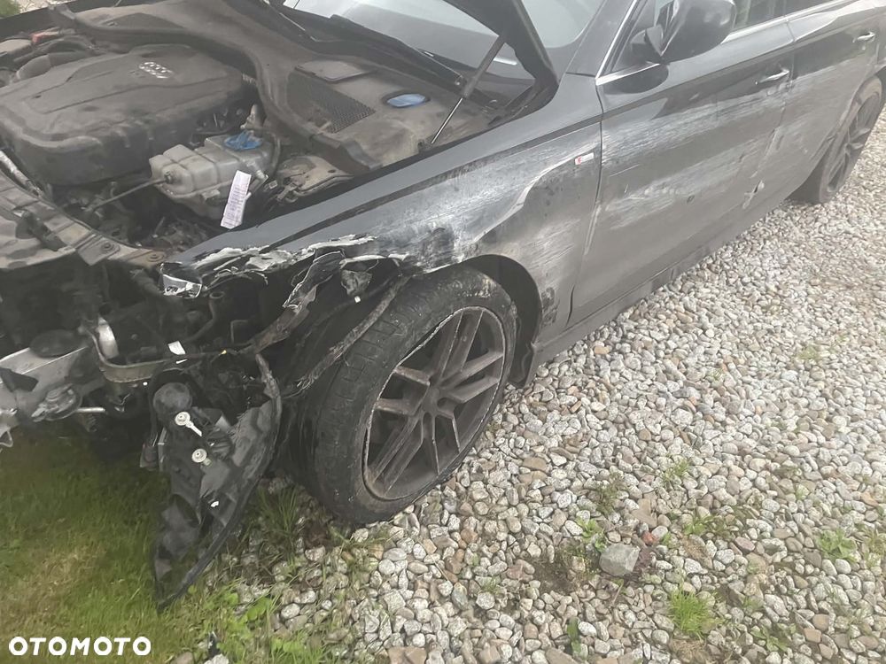 Audi A6 Avant 2.0 TDI ultra - 4