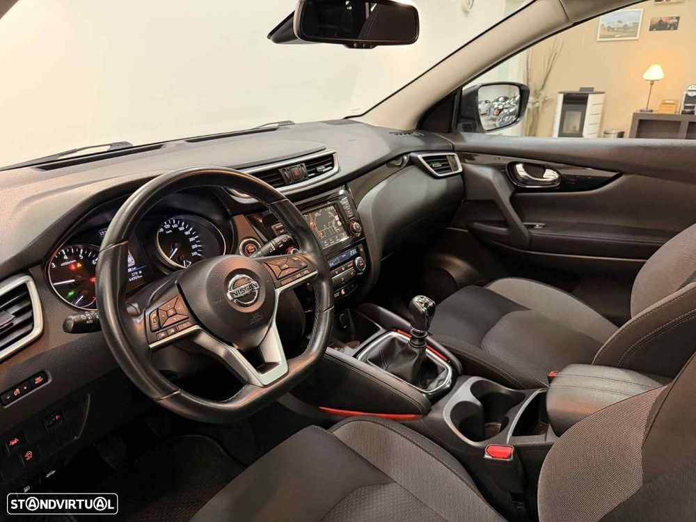 Nissan Qashqai 1.3 DIG-T N-Connecta - 12
