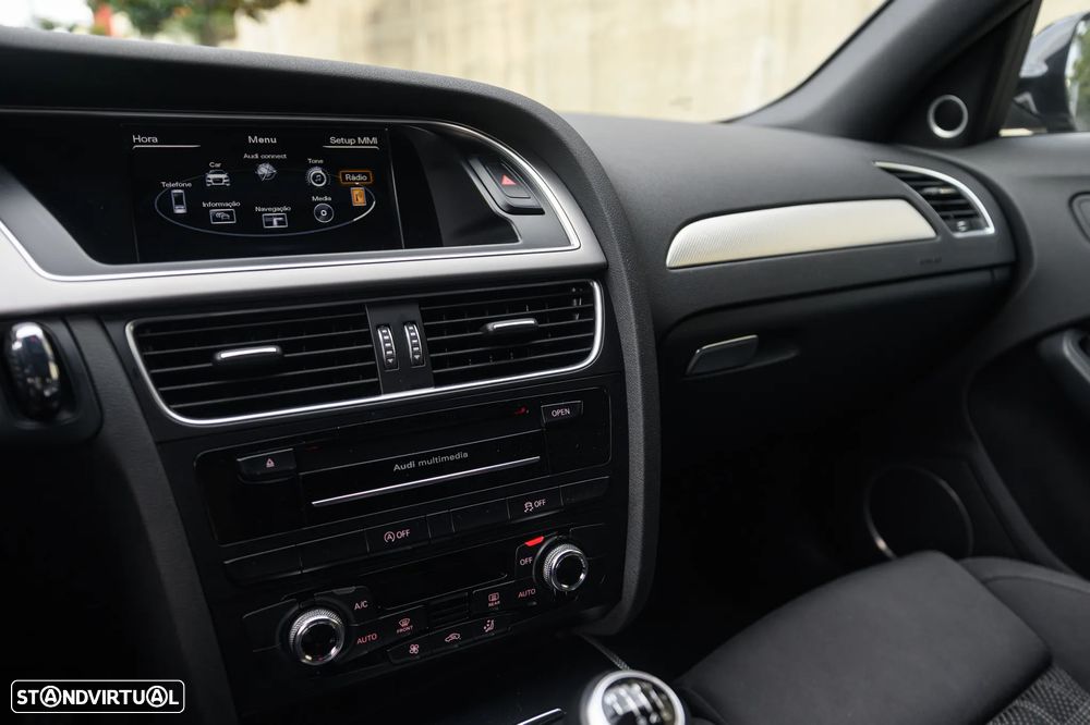 Audi A4 Avant 2.0 TDI Business Line S-line - 24