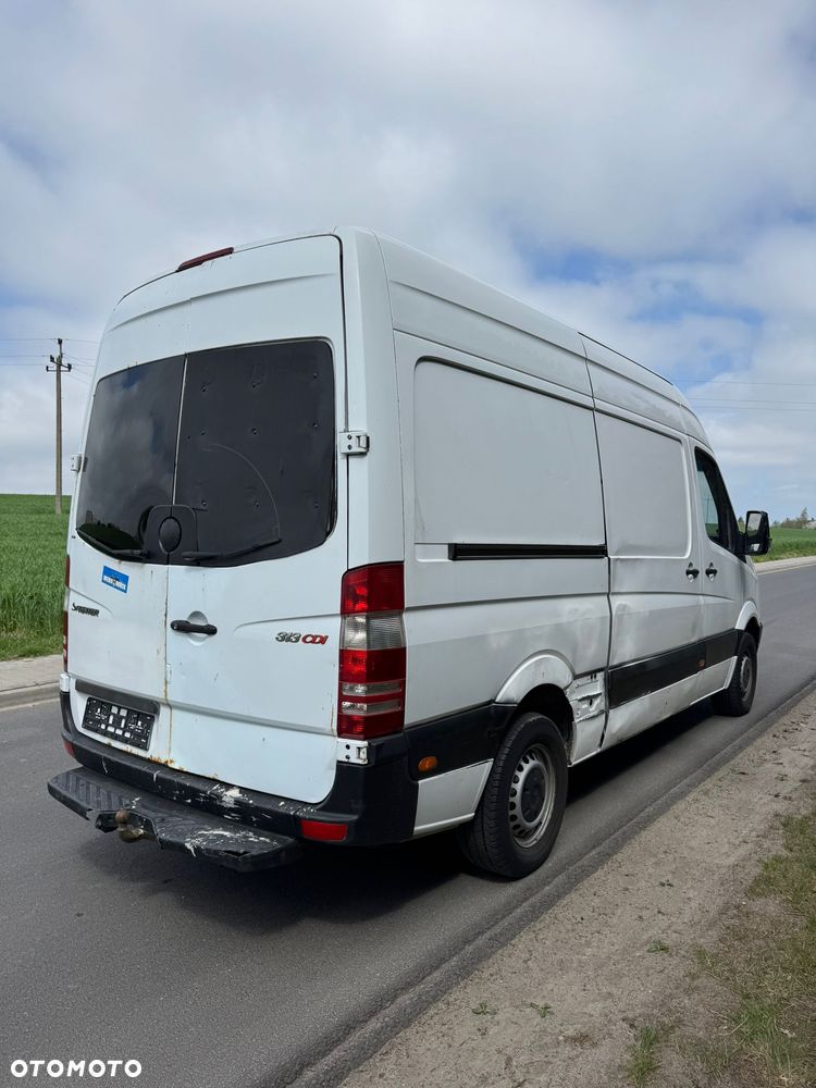 Mercedes-Benz SPRINTER 313 - 3