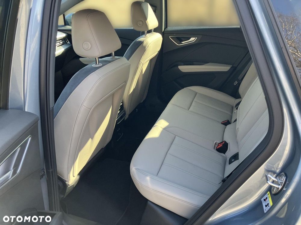 Audi Q4 e-tron - 15