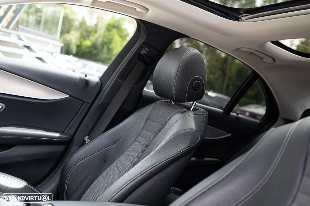 Mercedes-Benz E 350 e Avantgarde - 33