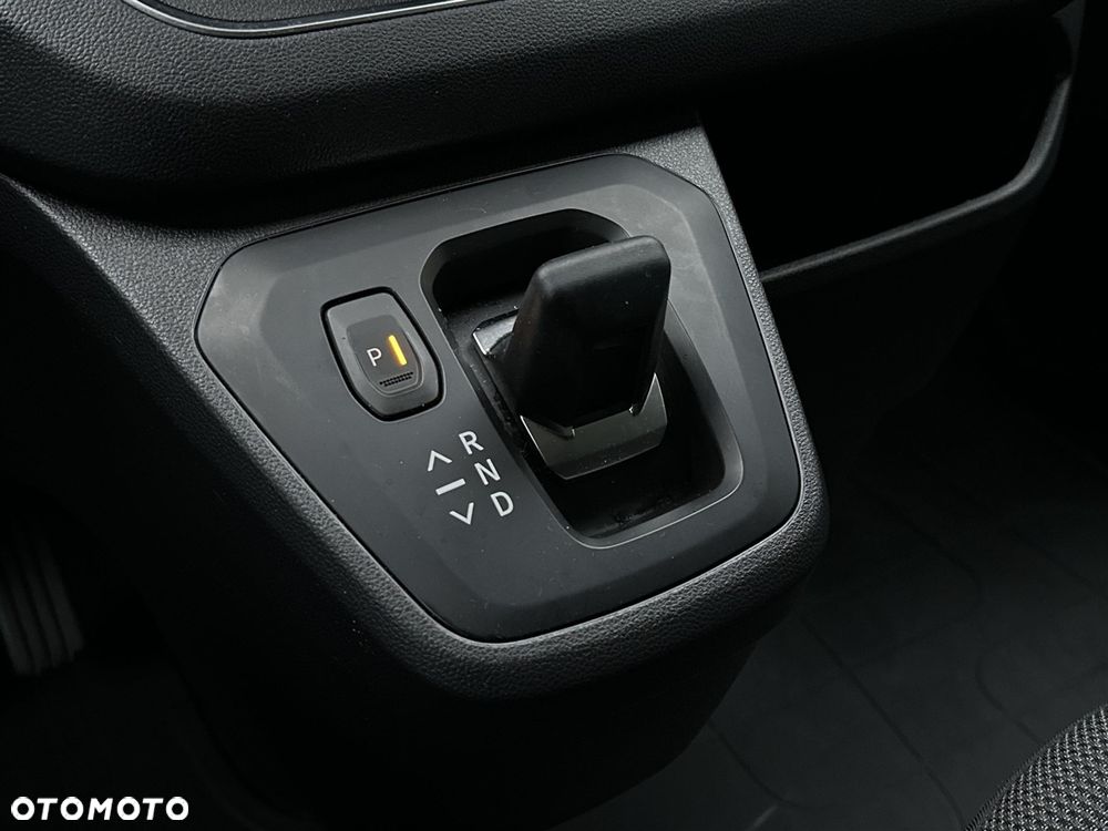 Renault Trafic 2.0 dCi EDC - 22