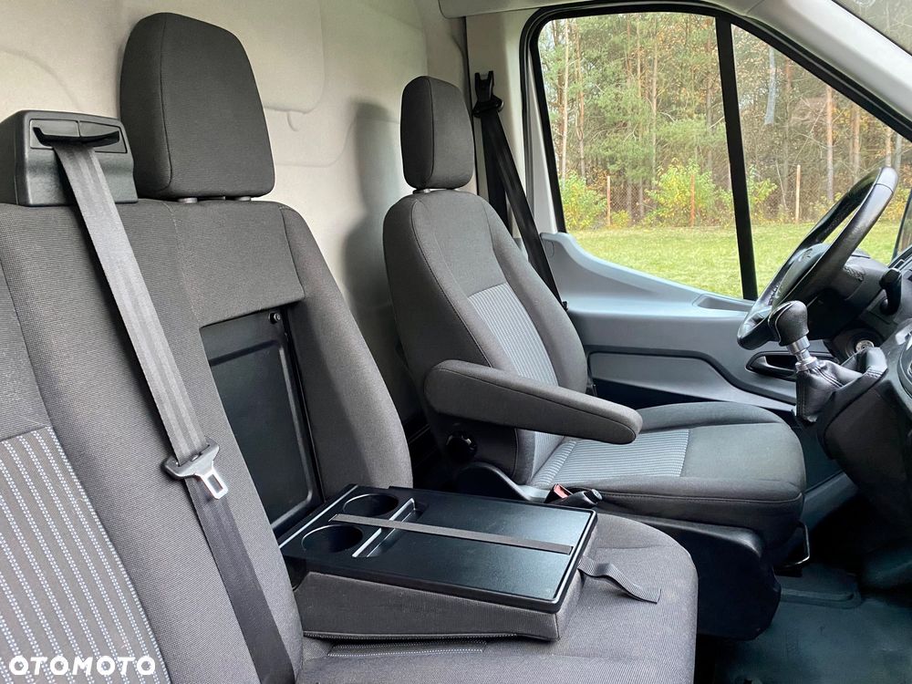Ford Transit - 22