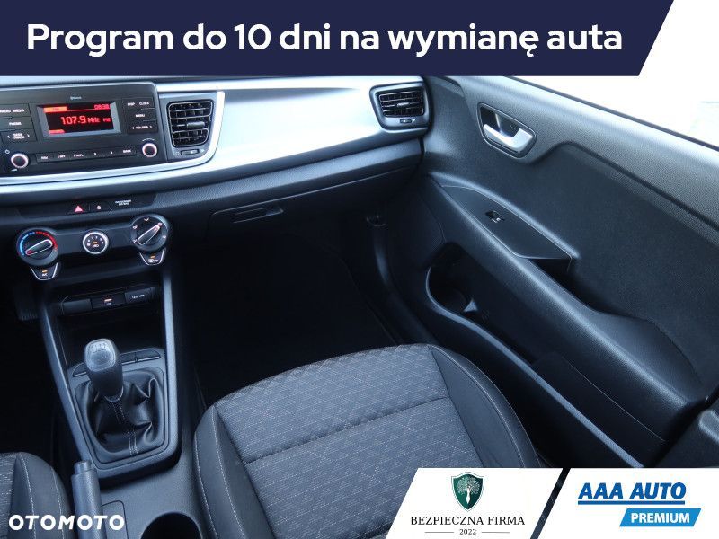 Kia Rio - 9