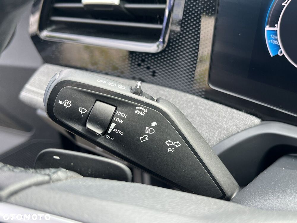 Volkswagen Passat - 21