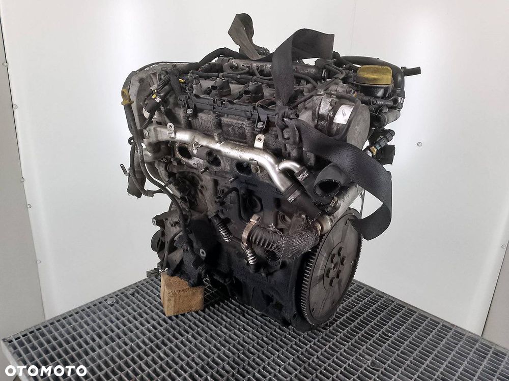 SILNIK FIAT CROMA 2005- 1.9 JTD 16V - 3