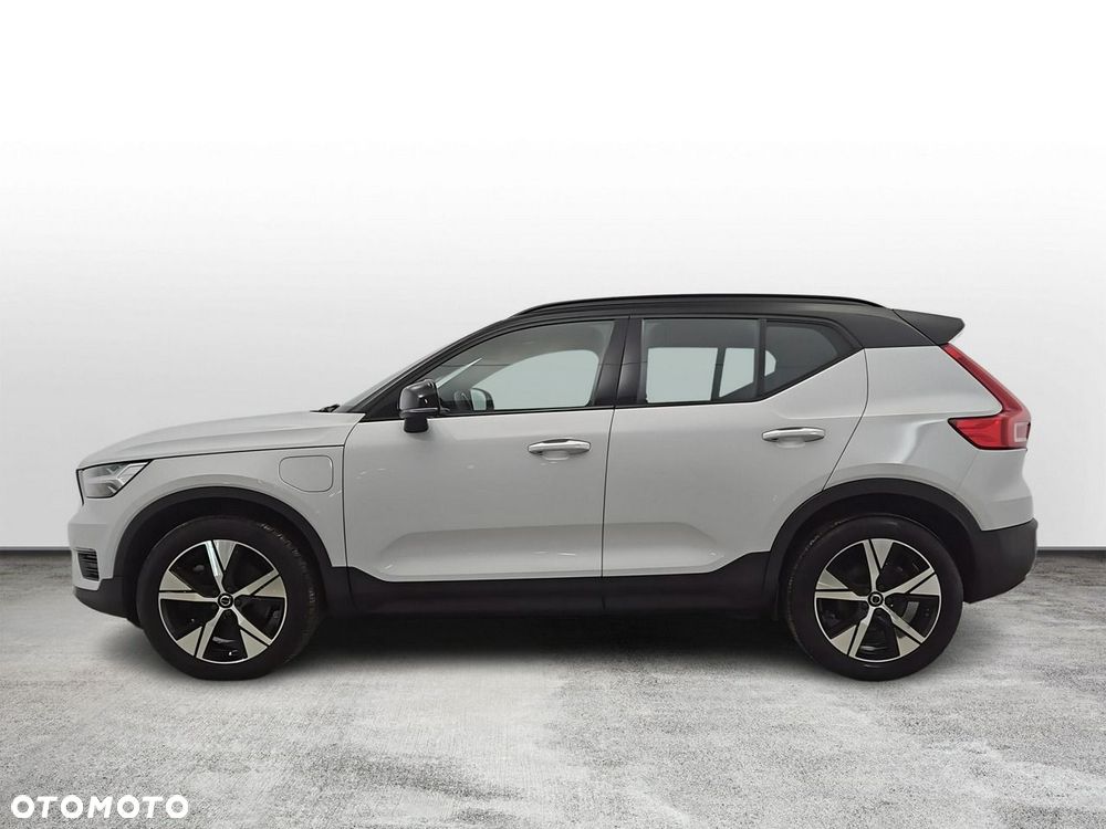 Volvo XC 40 - 3