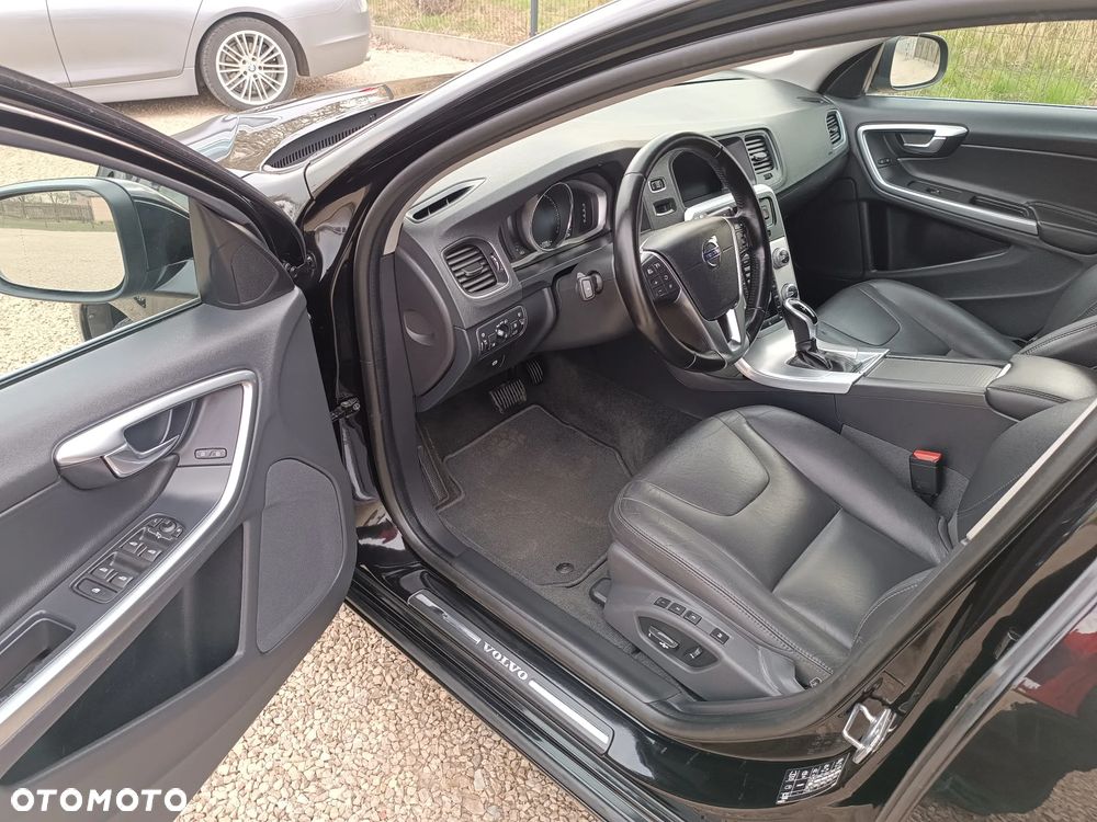 Volvo V60 D2 Drive-E Summum - 29