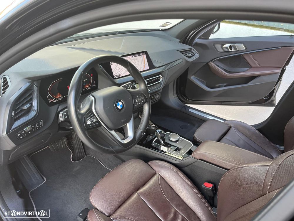 BMW 116 d Line Luxury Auto - 2
