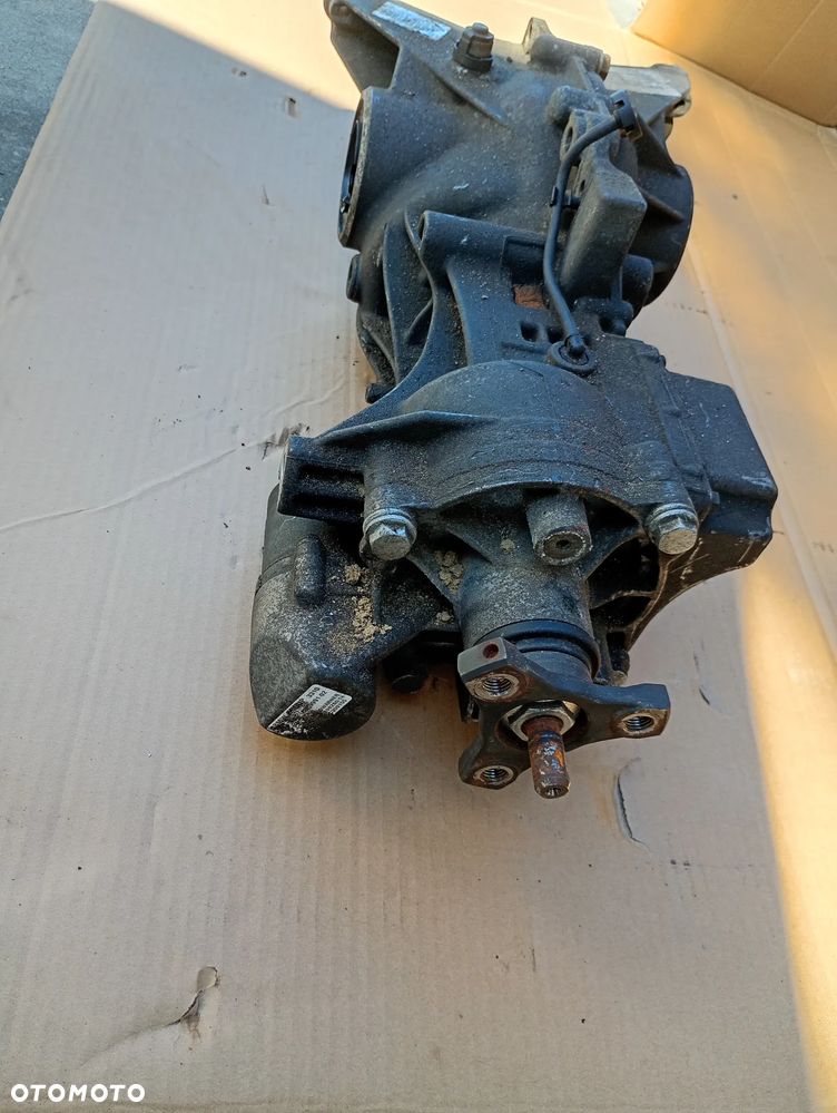 BMW U10 U11 U12 U25 U06 F70 F74 F78 MOST DYFER TYŁ TYLNY 8839657 - 3