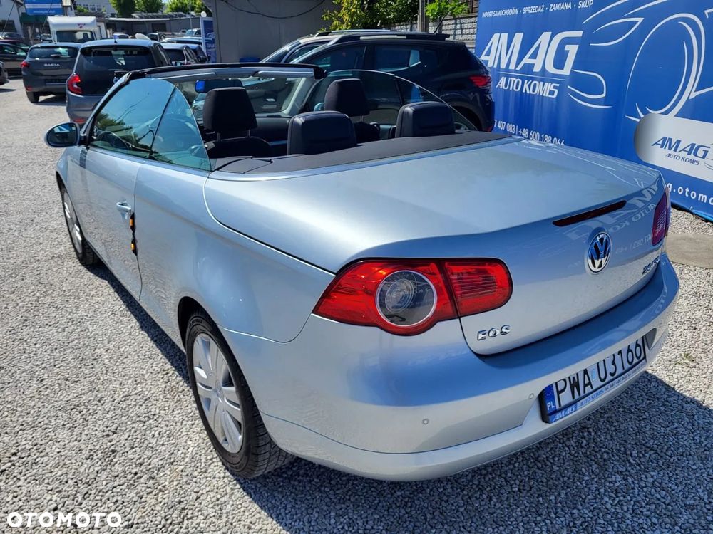 Volkswagen Eos 2.0 FSI - 8
