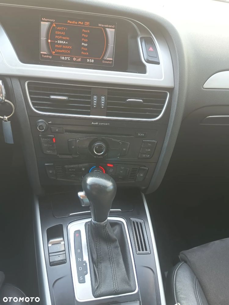 Audi A4 Avant 2.0 TDI Multitronic - 8