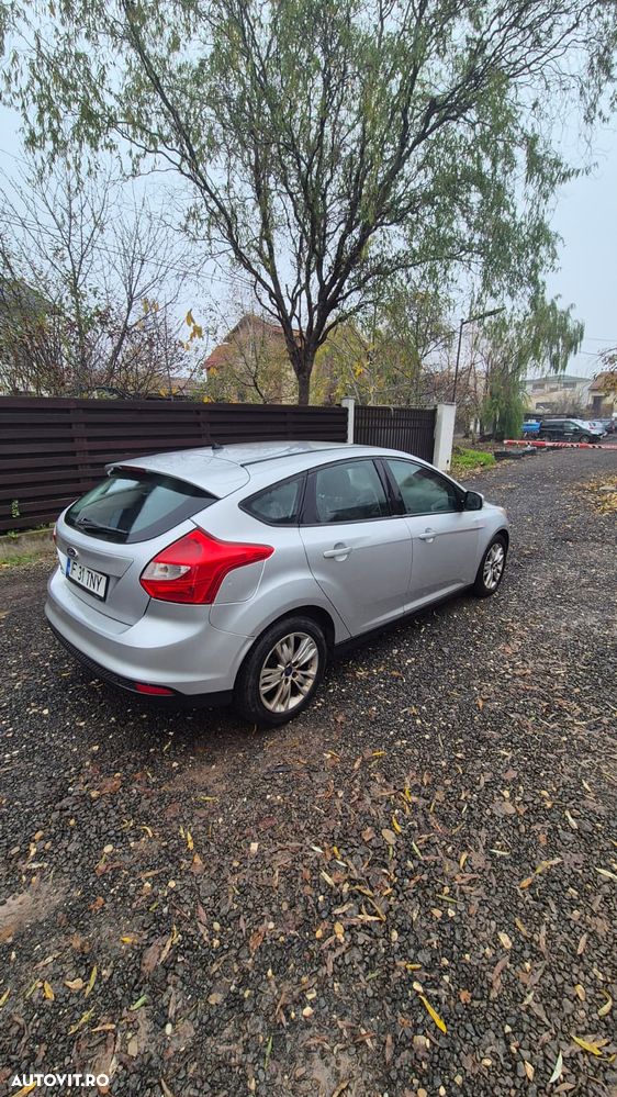Ford Focus - 3