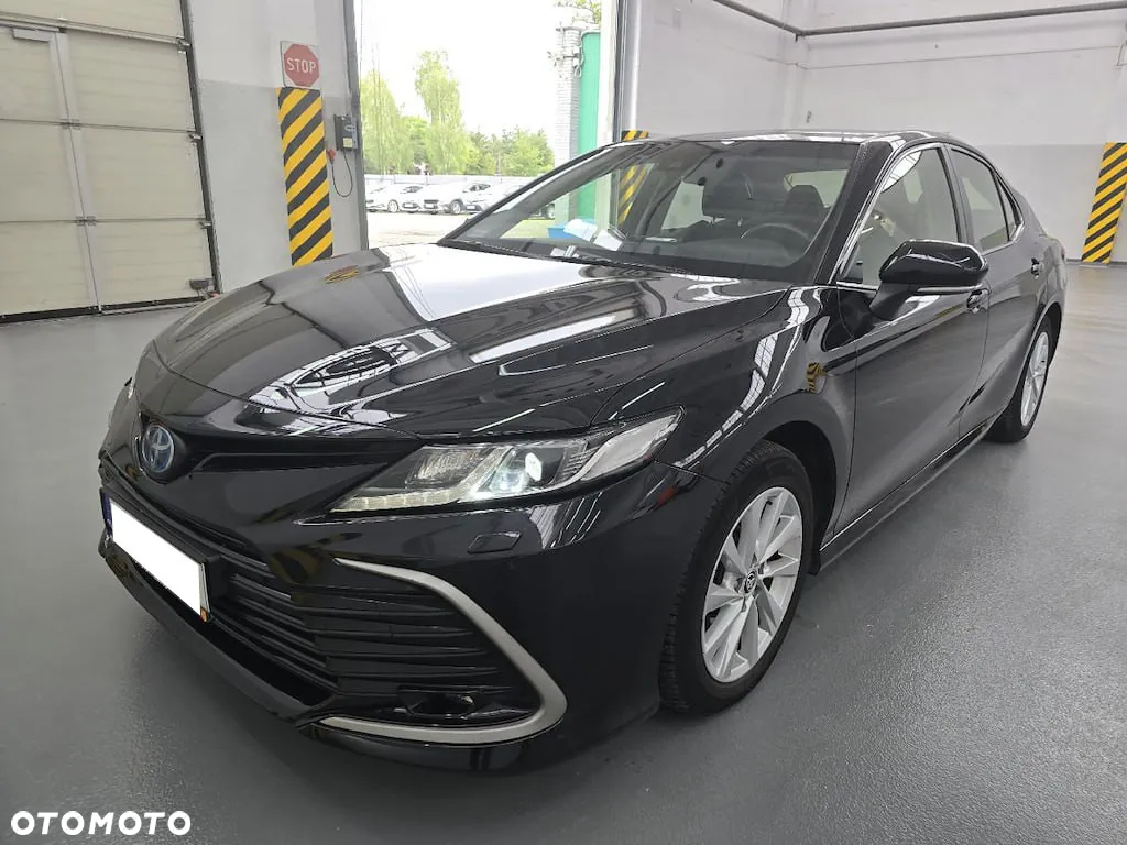 Toyota Camry 2.5 Hybrid Comfort CVT - 4