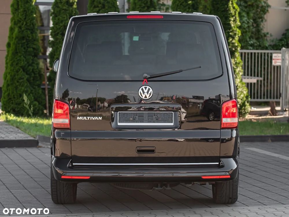 Volkswagen Multivan - 9