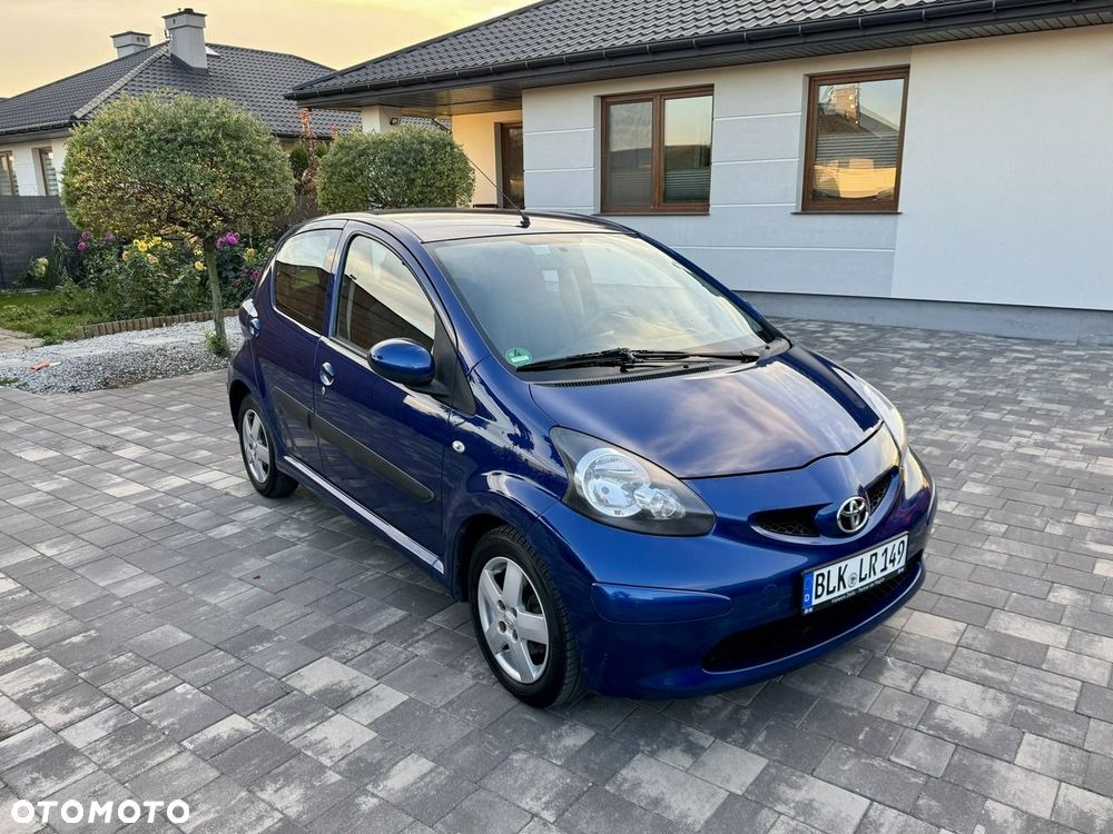 Toyota Aygo - 2