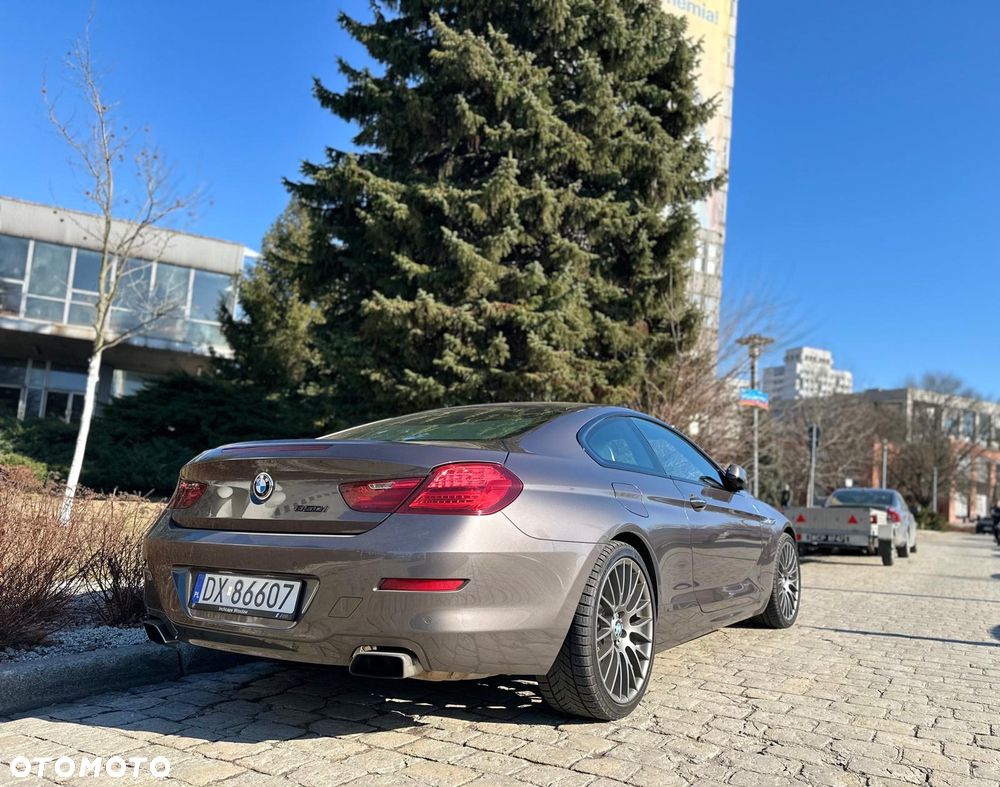 BMW Seria 6 650i - 21