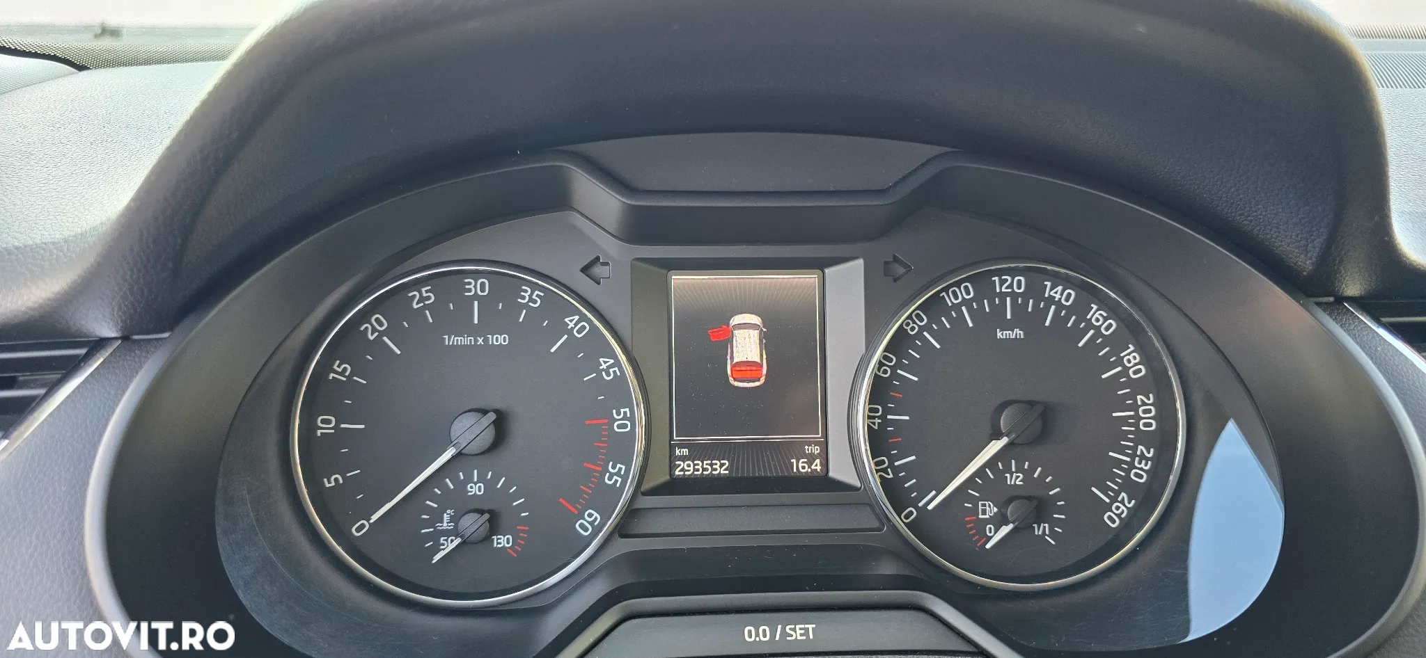 Skoda Octavia 2.0 TDI STYLE - 7