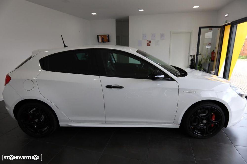 Alfa Romeo Giulietta - 5