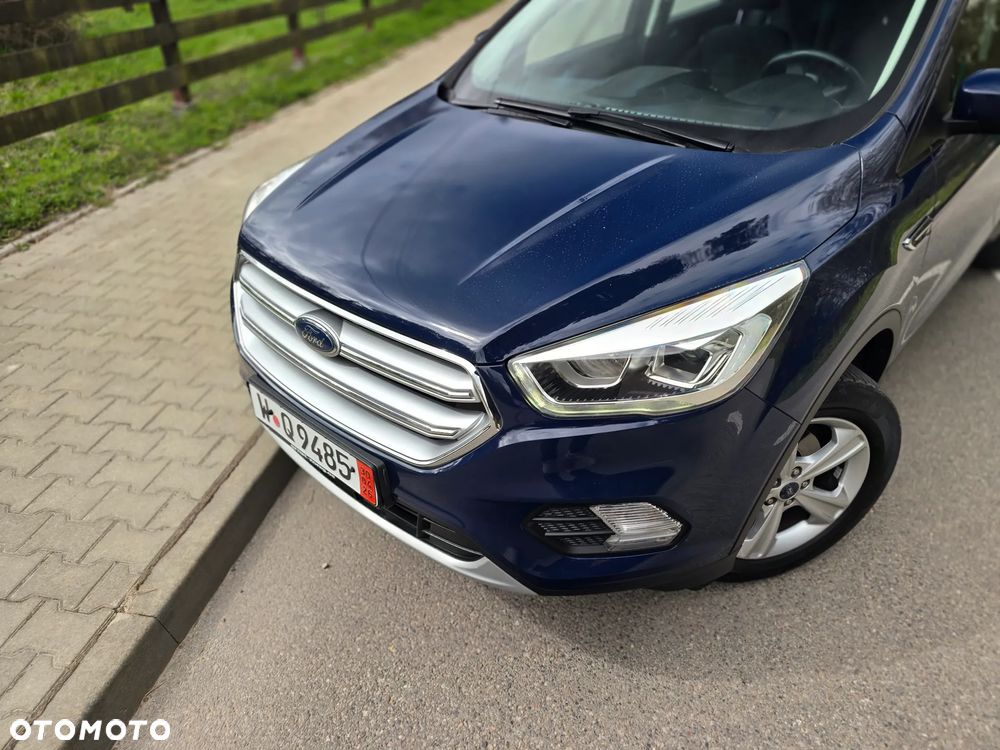 Ford Kuga 1.5 EcoBoost 2x4 Titanium - 34