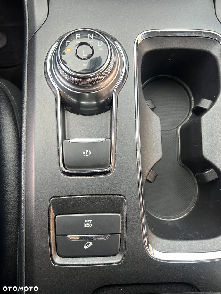 Ford Mondeo 2.0 Ti-VCT Titanium - 29