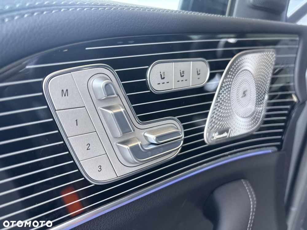 Mercedes-Benz GLE - 21