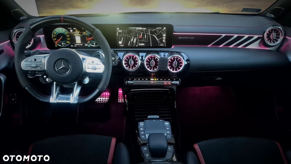 Mercedes-Benz CLA AMG 45 S 4-Matic 8G-DCT - 33