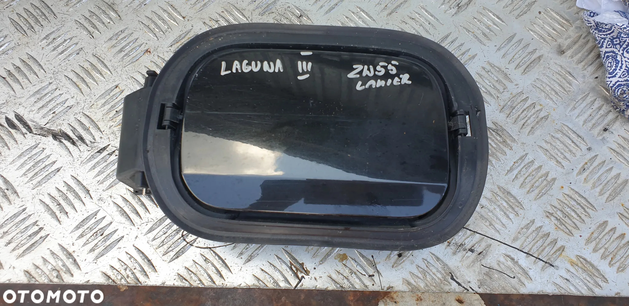 renault laguna iii kombi klapka wlewu paliwa zw55 - 2