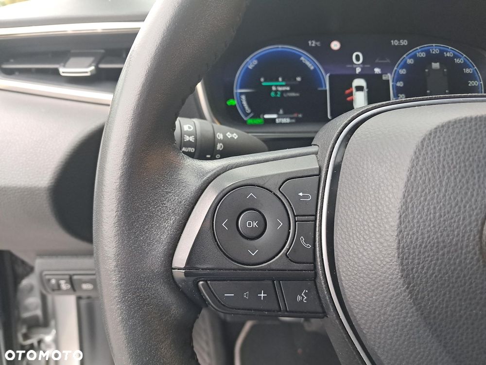 Toyota Corolla 1.8 Hybrid Comfort - 24