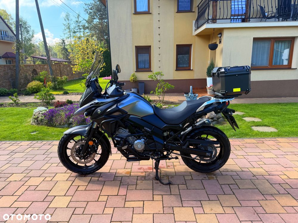 Suzuki V-STROM - 2