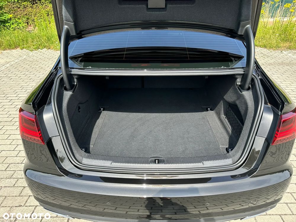 Audi A6 Limousine 2.0 TDI Ultra DPF S tronic - 19