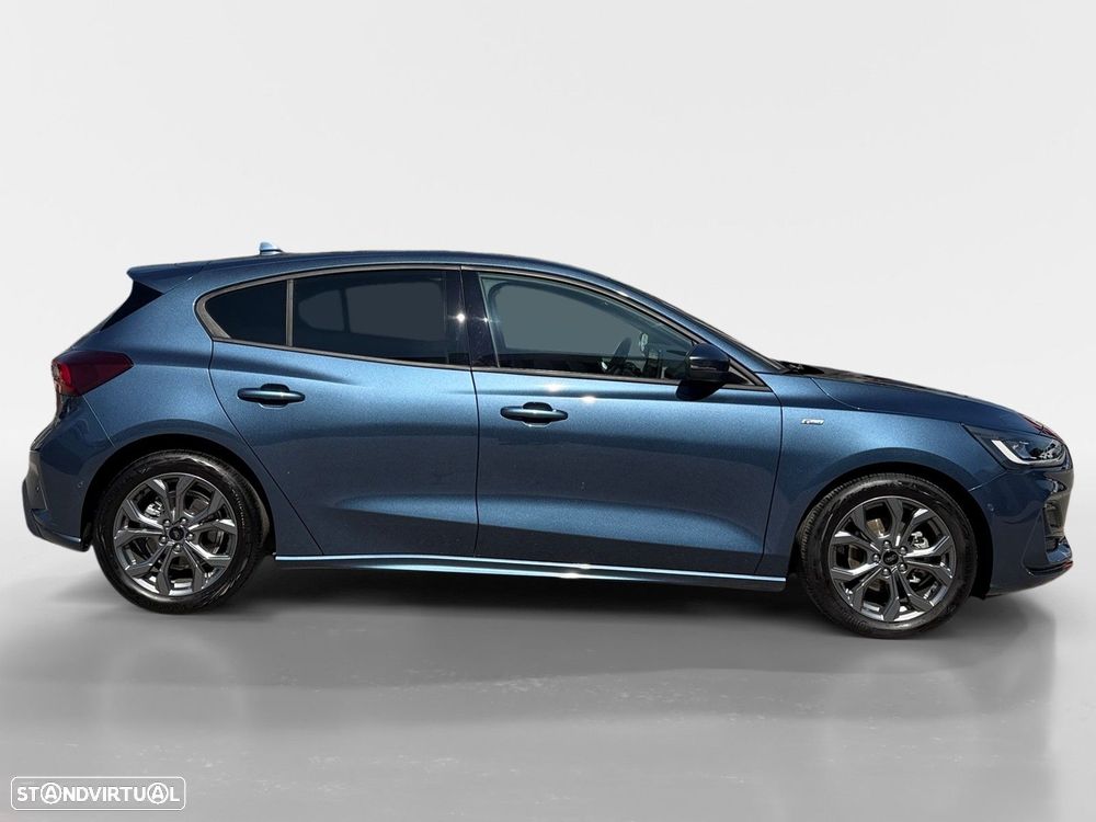 Ford Focus 1.0 EcoBoost MHEV ST-Line X Aut. - 6