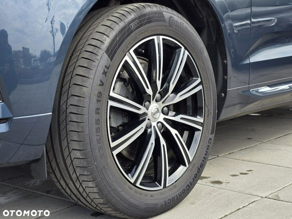 Volvo XC 60 B5 D AWD Inscription - 5
