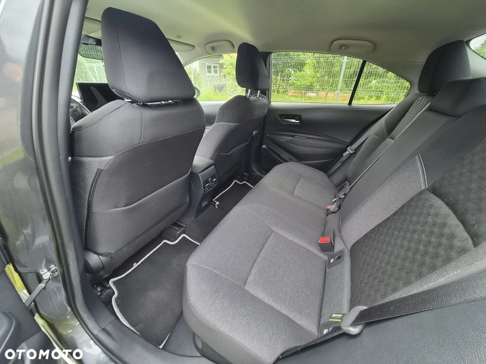 Toyota Corolla 1.8 Hybrid Style - 20