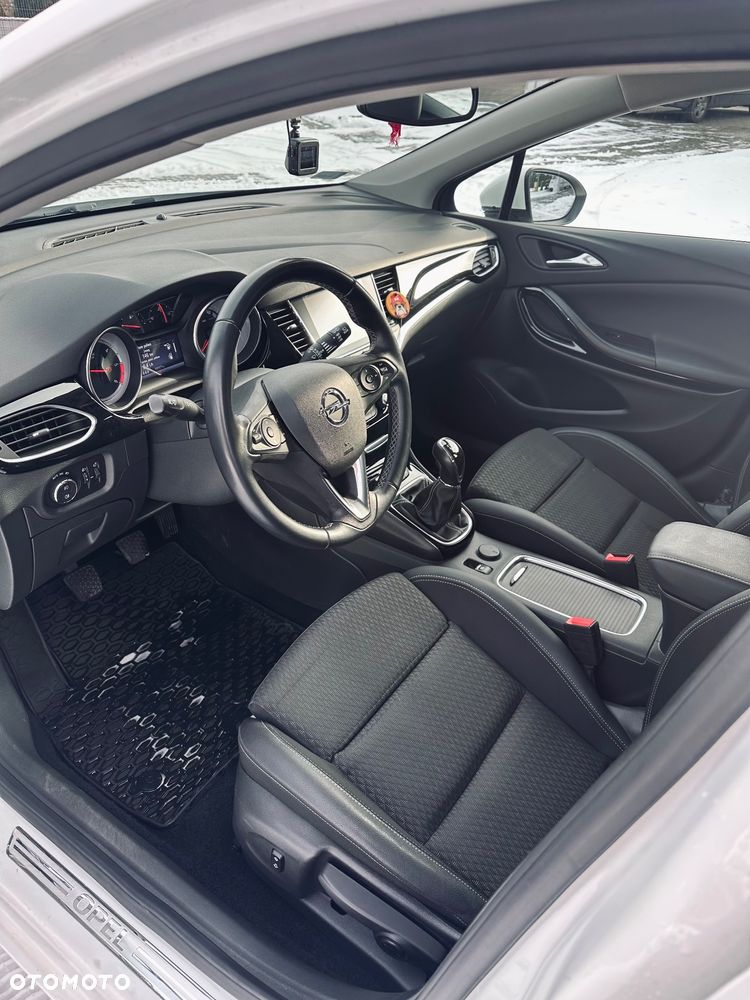 Opel Astra 1.6 CDTI Elite S&S - 4