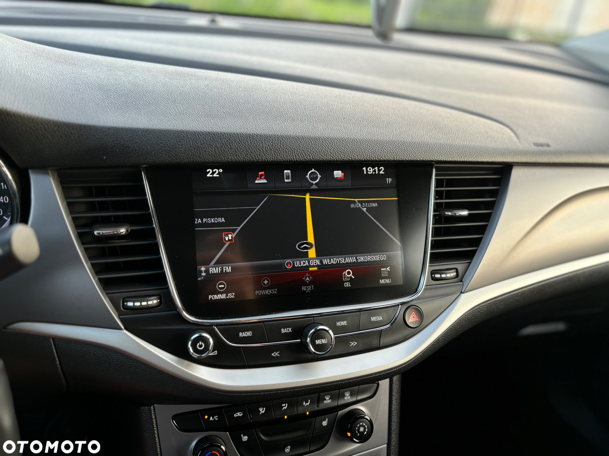 Opel Astra - 14