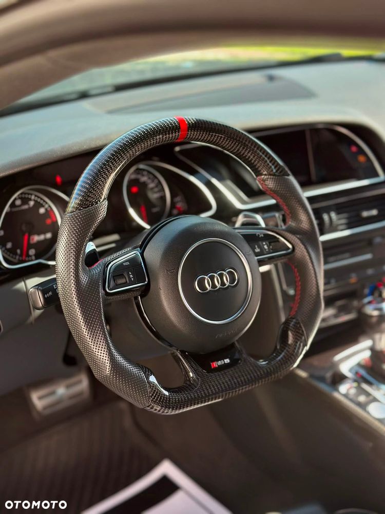 Audi RS5 Coupé Standard - 15