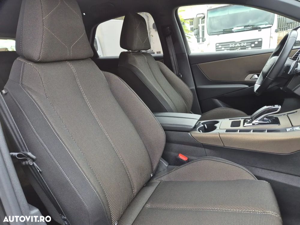 DS Automobiles DS 7 Crossback DS7 1.6 PHeV AWD 300 EAT8 OPERA - 29