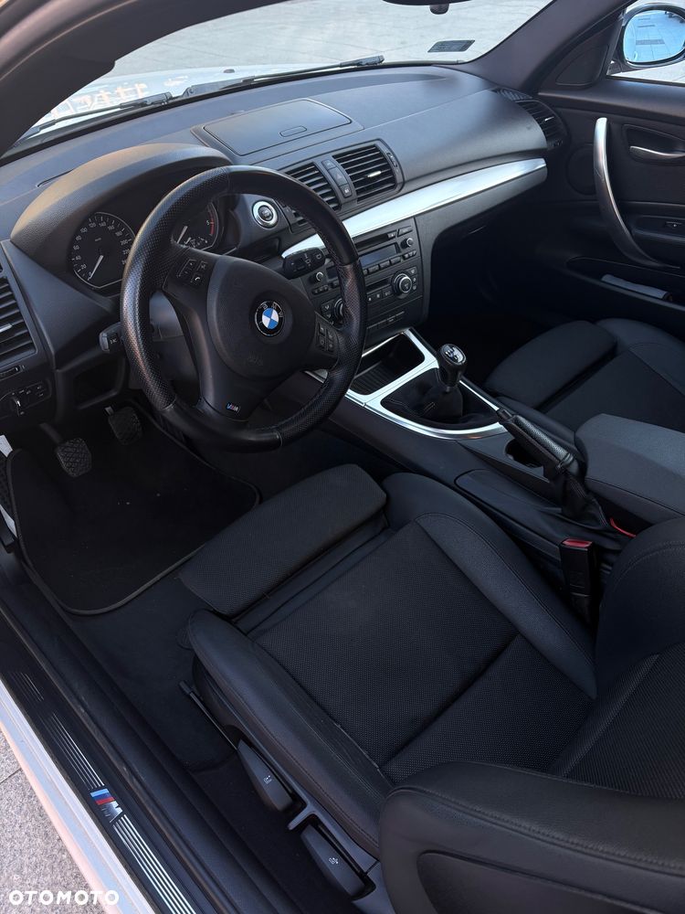 BMW Seria 1 118d - 14