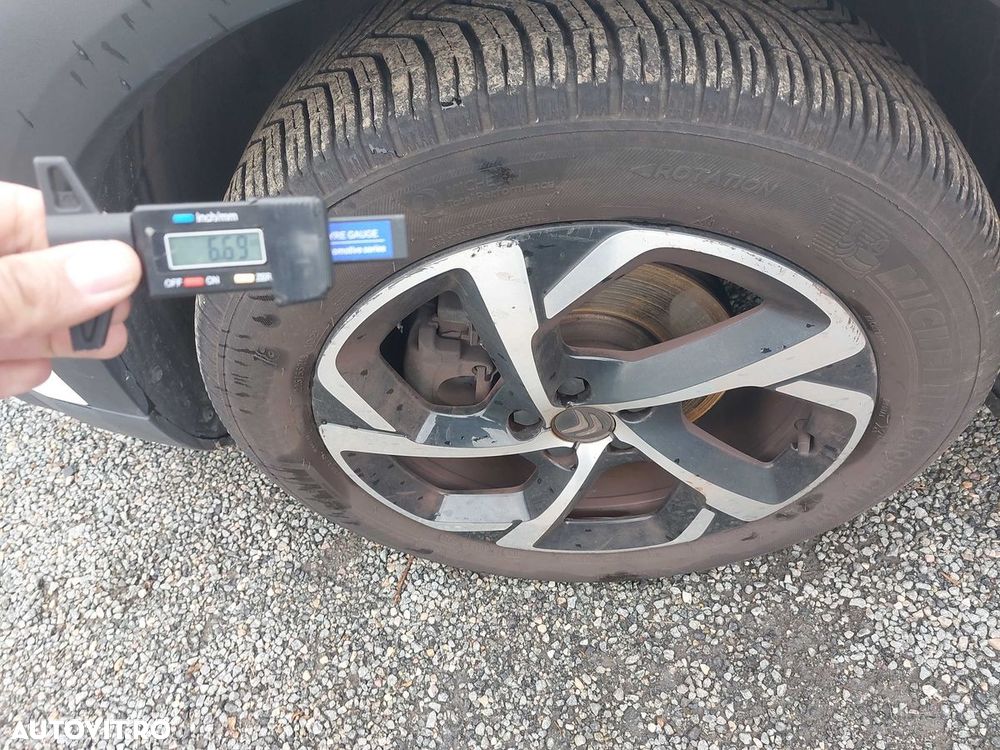 Citroën C5 Aircross 1.5 BlueHDi S&S EAT8 Shine - 19