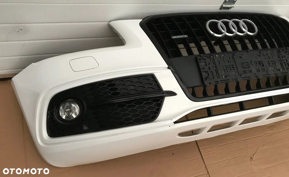 Audi Q5 8R zderzak przód przedni S-Line Black Line LY9C - 2