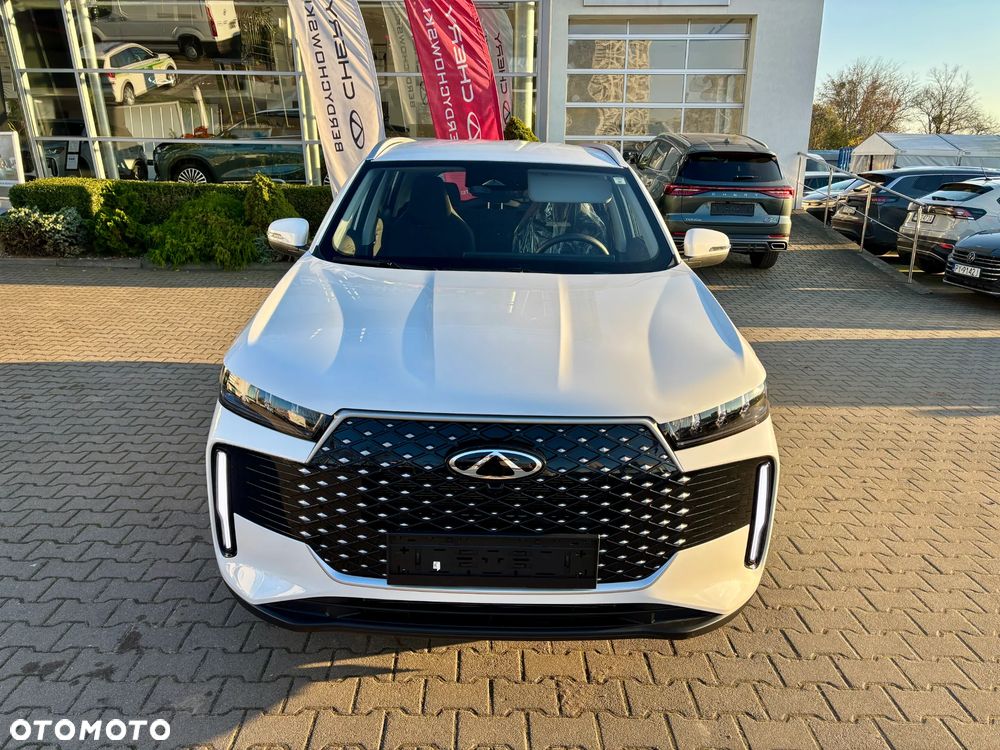 Chery Tiggo 4 1.5 T-GDI HEV Essential DHT - 8